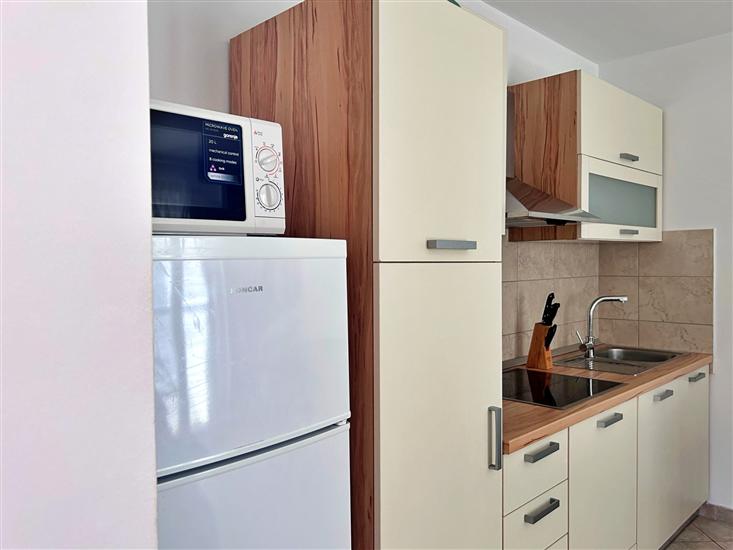 Apartment A5, for 5 persons