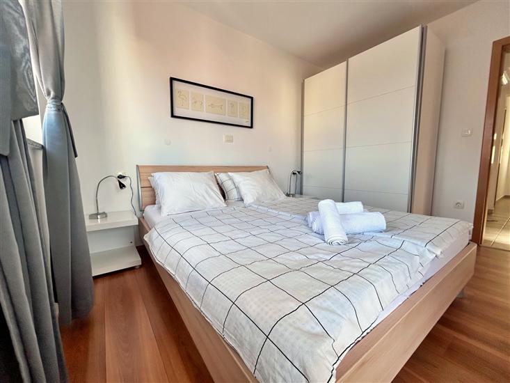 Apartment A5, for 5 persons