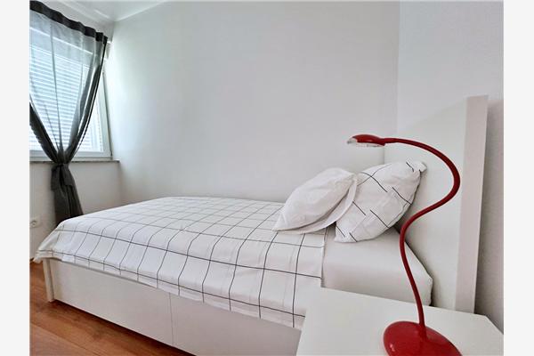 Apartment A5, for 5 persons