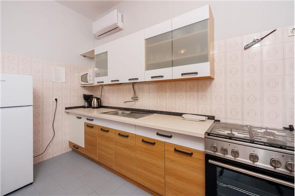 Apartment A1, for 5 persons