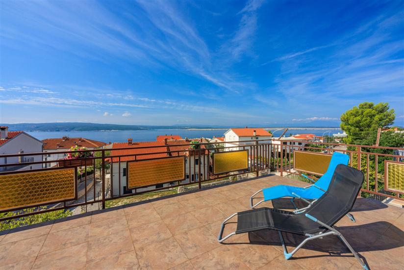 Apartment A1, for 5 persons