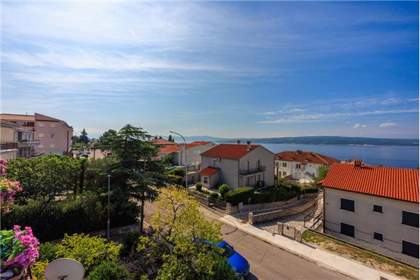 Apartment A1, for 5 persons