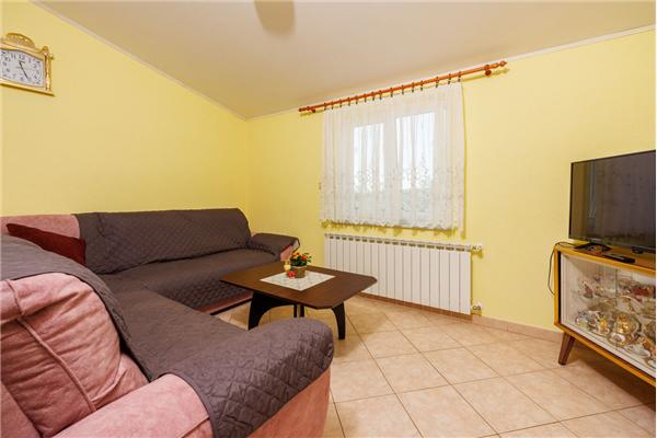 Apartment A1, for 7 persons