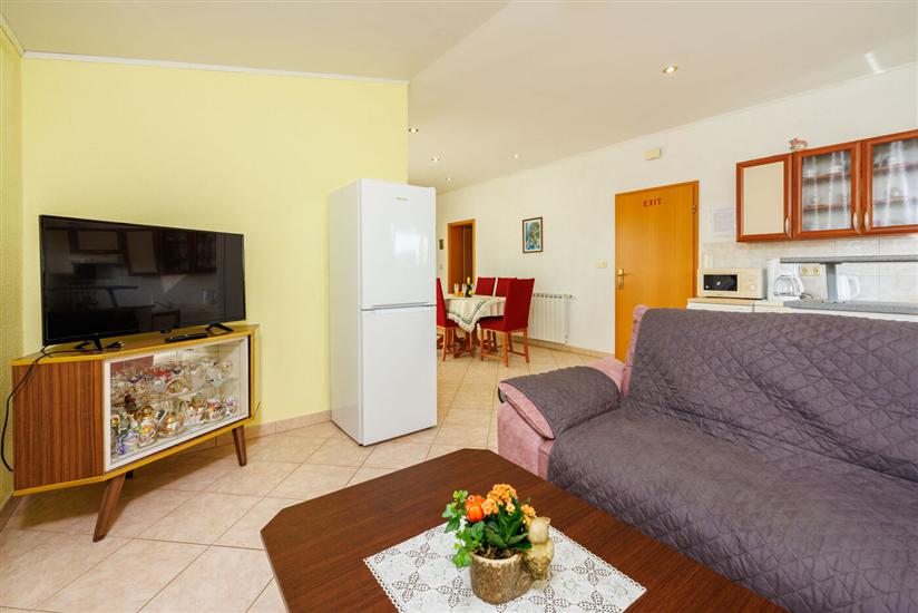 Apartment A1, for 7 persons