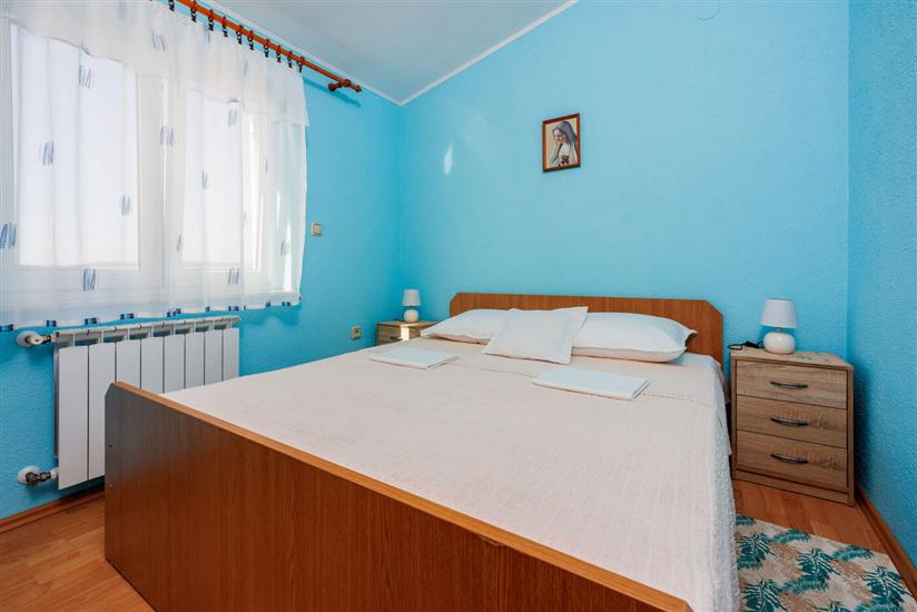 Apartment A1, for 7 persons