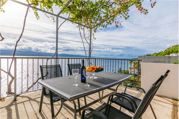 Apartment A1, for 6 persons