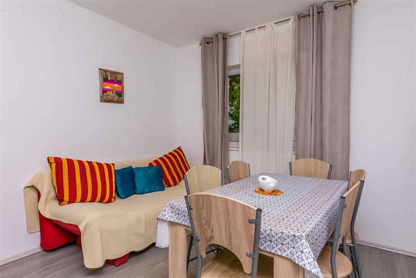 Apartment A1, for 6 persons