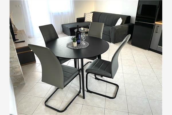 Apartment A2, for 3 persons