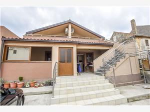 Apartments Ornella Pasman, Size 55.00 m2, Airline distance to the sea 50 m, Airline distance to town centre 100 m