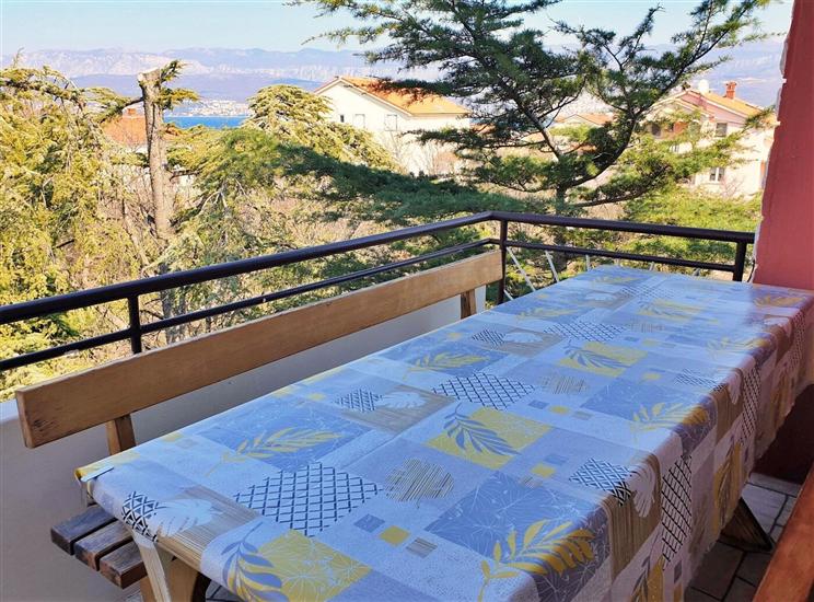 Apartment A2, for 8 persons