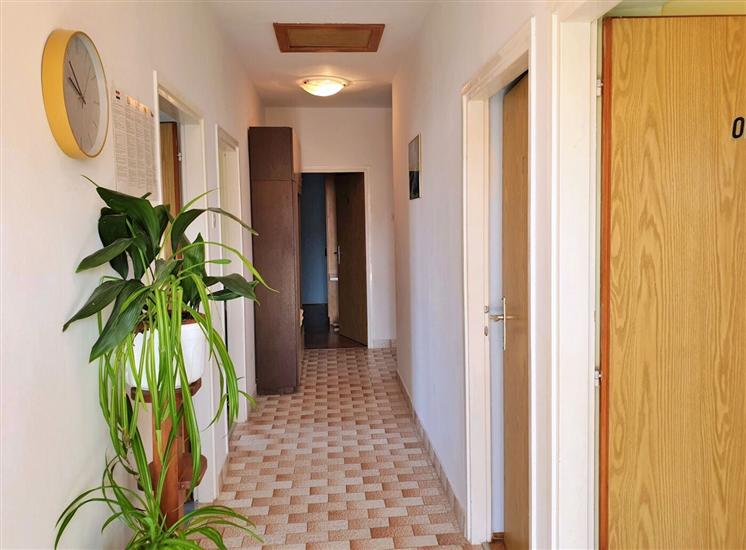 Apartment A2, for 8 persons
