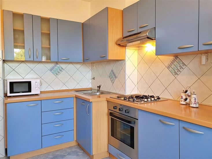 Apartment A2, for 8 persons