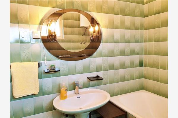 Apartment A2, for 8 persons