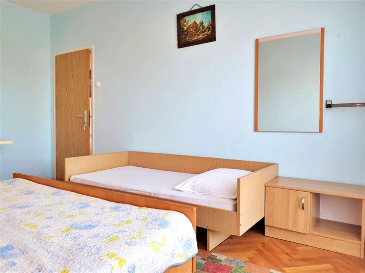 Apartment A2, for 8 persons