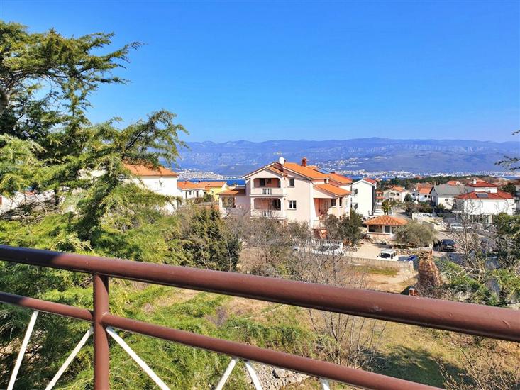 Apartment A2, for 8 persons