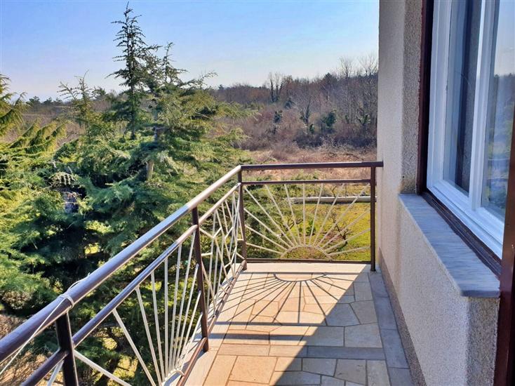 Apartment A2, for 8 persons