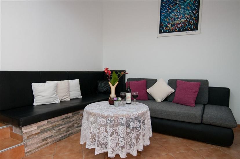 Apartment A2, for 4 persons