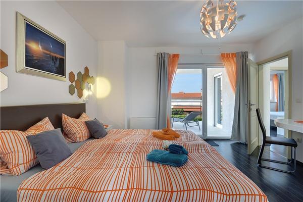 House K1, for 8 persons