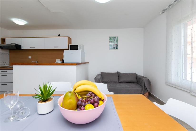 Apartment A1, for 6 persons