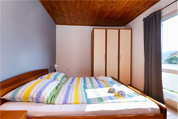 Apartment A1, for 6 persons