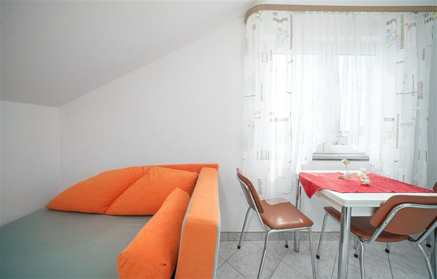 Apartment A5, for 3 persons
