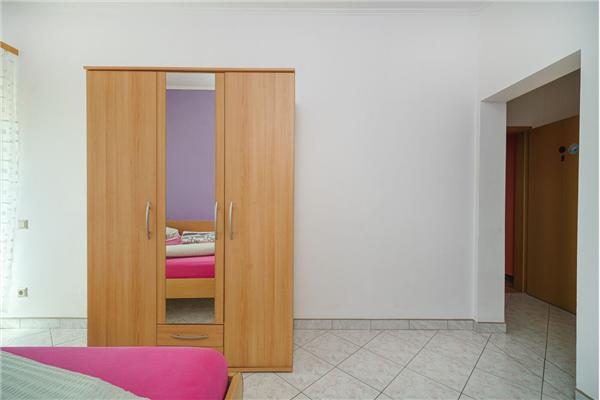 Apartment A5, for 3 persons