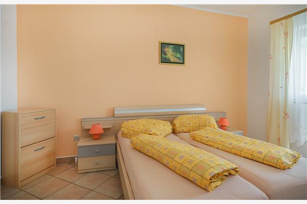 Apartment A4, for 3 persons