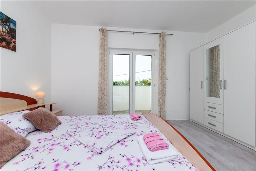 Lägenhet A1, för 8 personer