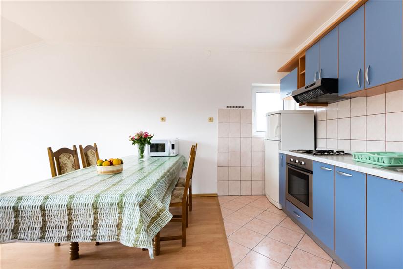 Apartment A2, for 4 persons