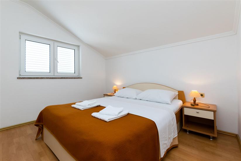 Apartment A2, for 4 persons