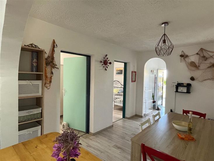 Apartment A2, for 6 persons