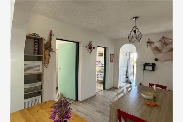 Apartment A2, for 6 persons