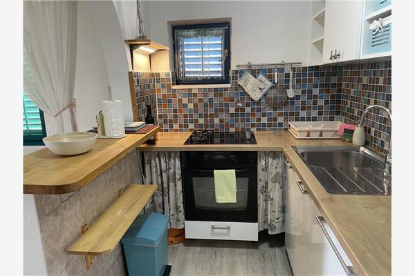 Apartment A2, for 6 persons