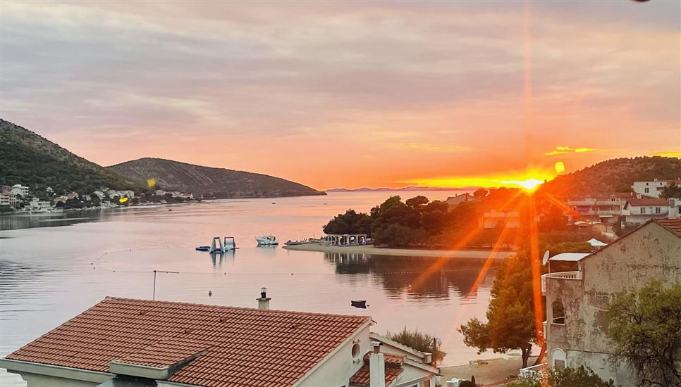 Apartment A2, for 6 persons