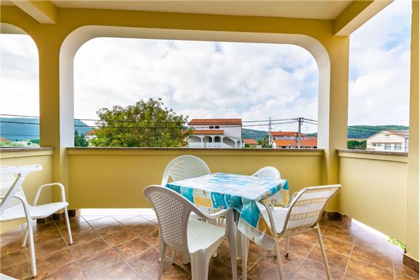 Apartment A5, for 5 persons