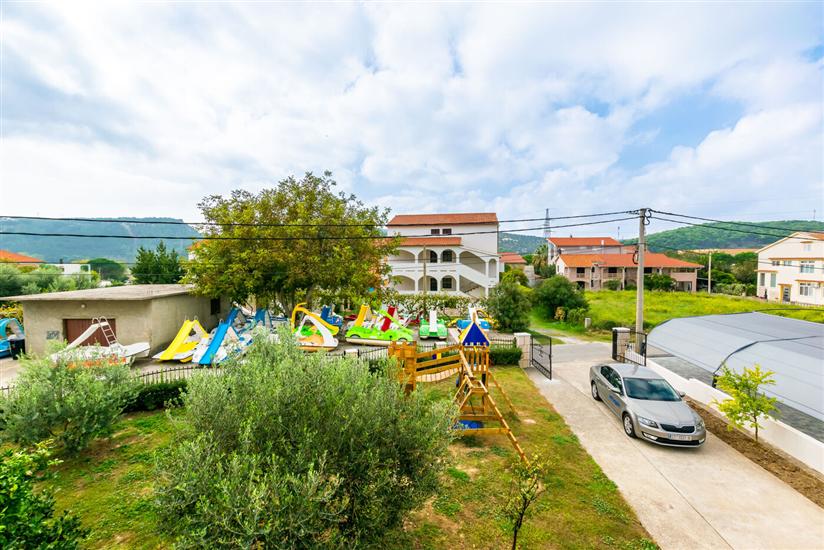 Apartment A5, for 5 persons