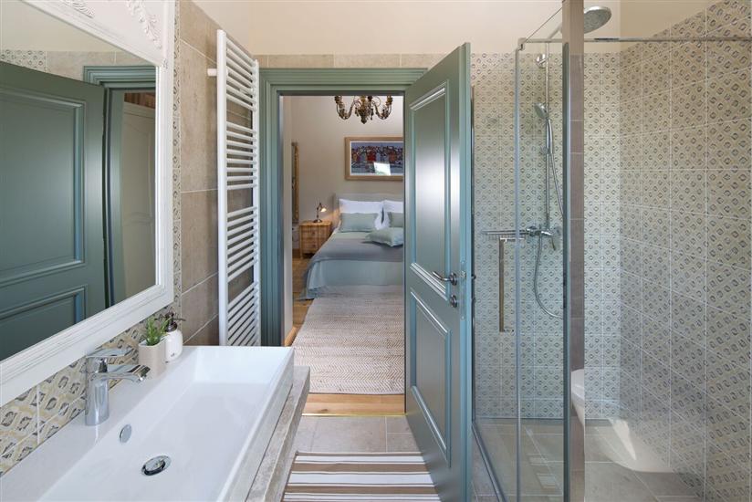 House K1, for 10 persons