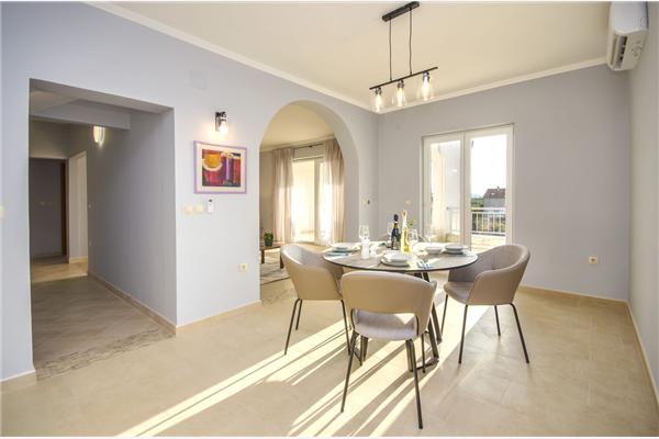 Apartment A1, for 5 persons