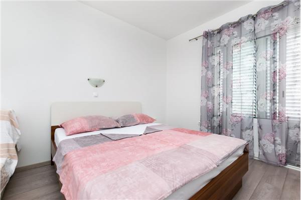 Apartment A2, for 3 persons