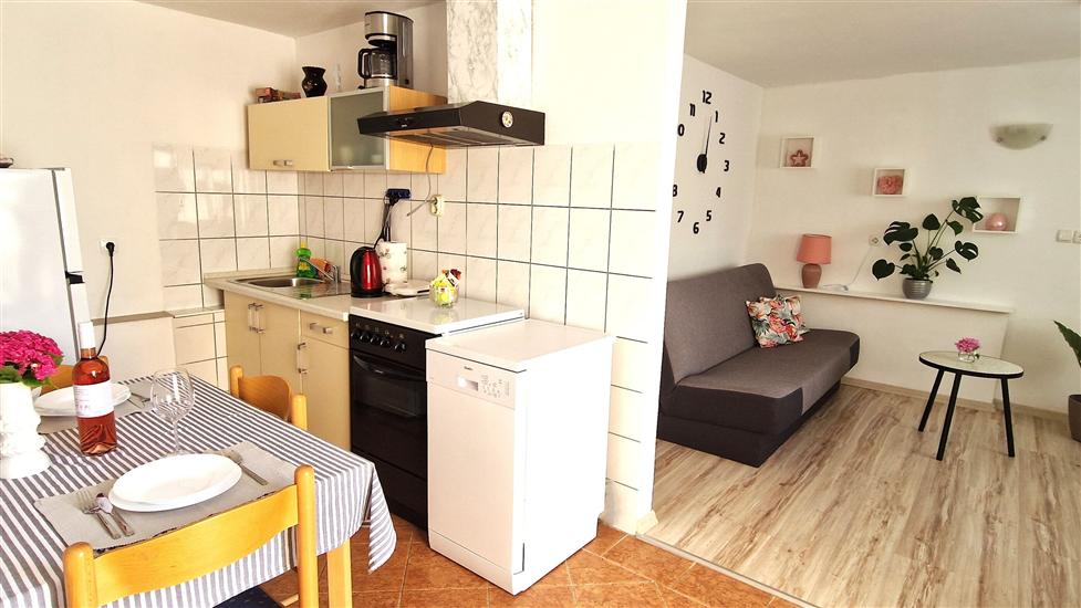 Apartment A1, for 3 persons