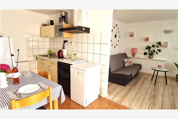 Apartment A1, for 3 persons