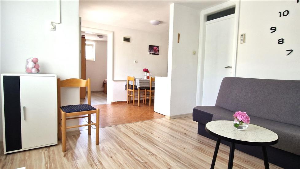Apartment A1, for 3 persons