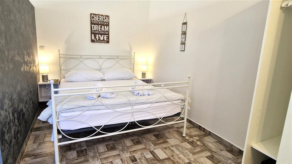 Apartment A1, for 2 persons