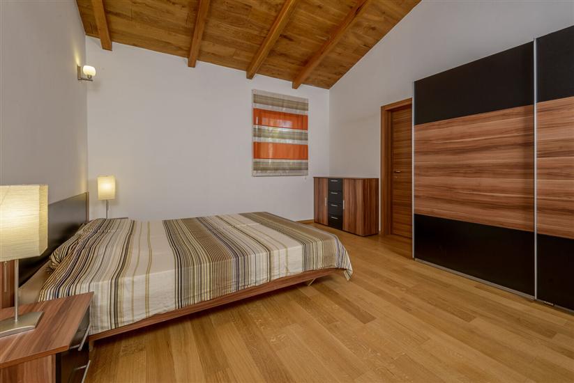 House K1, for 8 persons