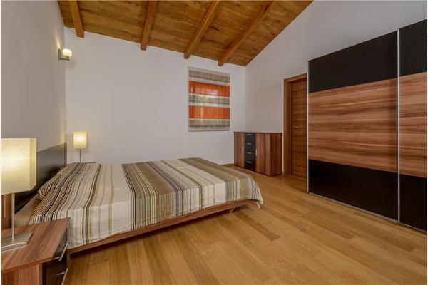 House K1, for 8 persons