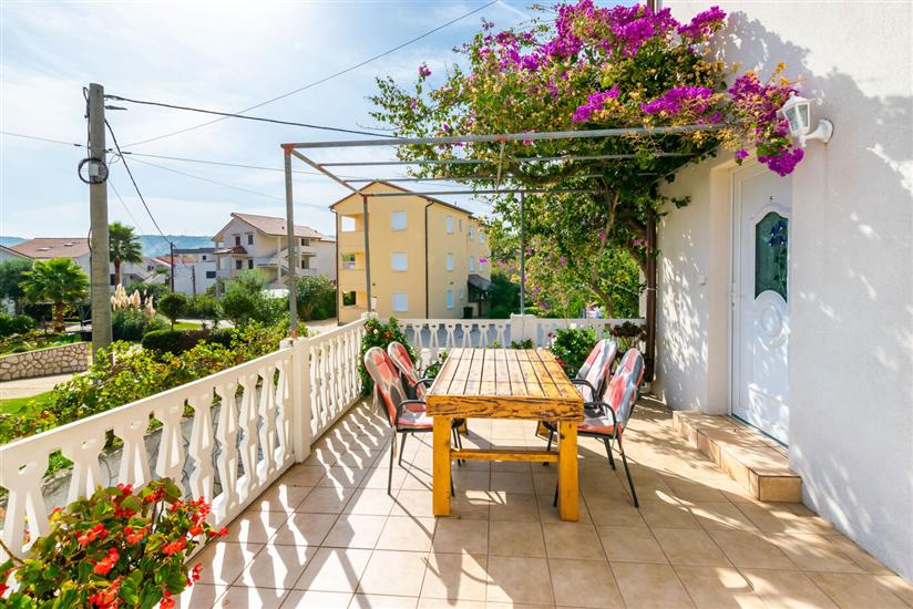 Apartment A5, for 2 persons