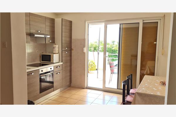 Apartment A1, for 3 persons