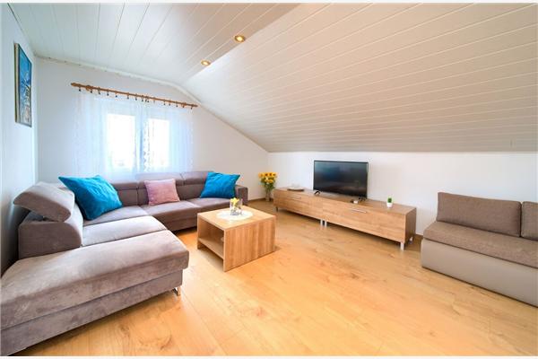 Apartment A1, for 6 persons