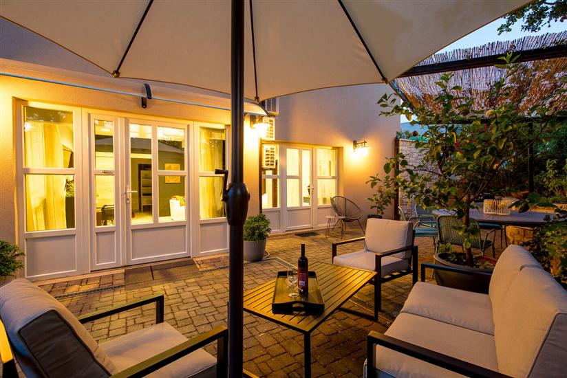 House K1, for 8 persons