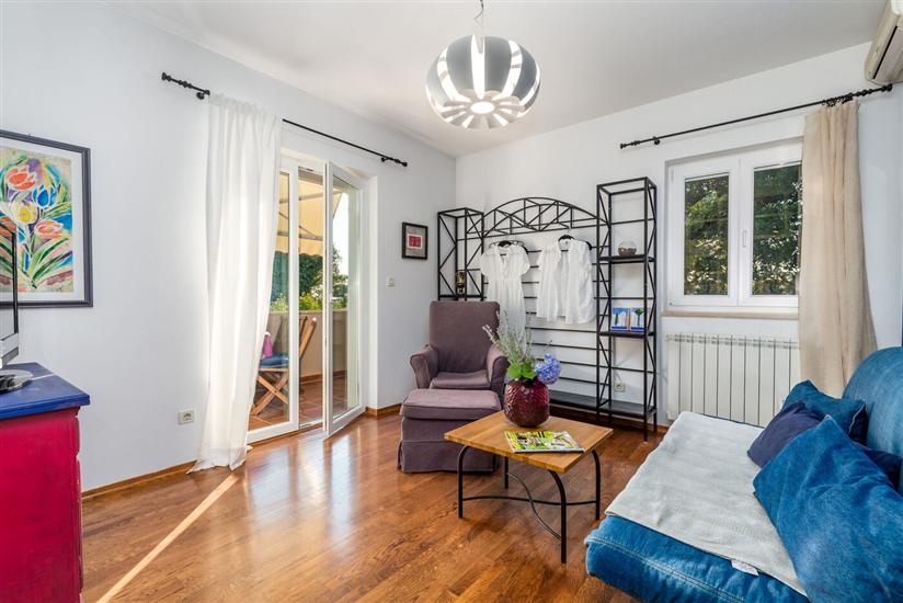 House K1, for 8 persons